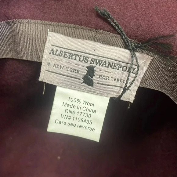 Albertus Swanepoll Burgandy 100% Wool Cloche Hat with Colorful stones - Picture 8 of 9